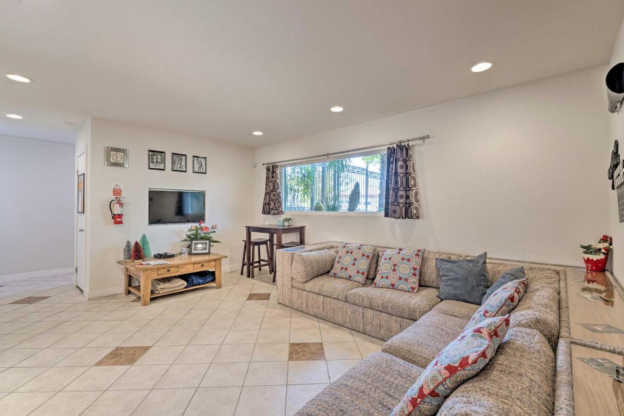 Vegas Oasis Home With Pool And Spa 7 Miles To Strip Las Vegas Exterior foto